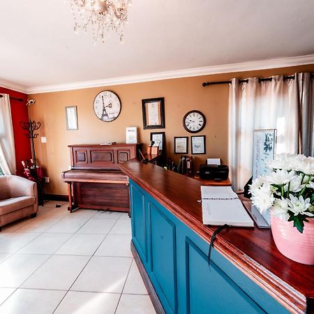 Chateau La Mer Exclusive Guesthouse & Spa Hartbeespoort Exteriör bild