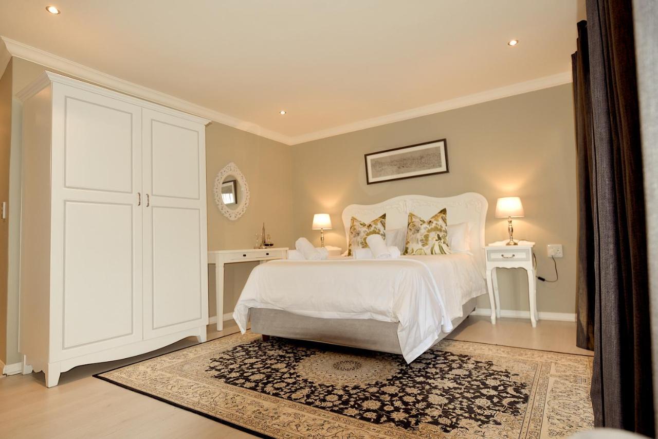 Chateau La Mer Exclusive Guesthouse & Spa Hartbeespoort Exteriör bild