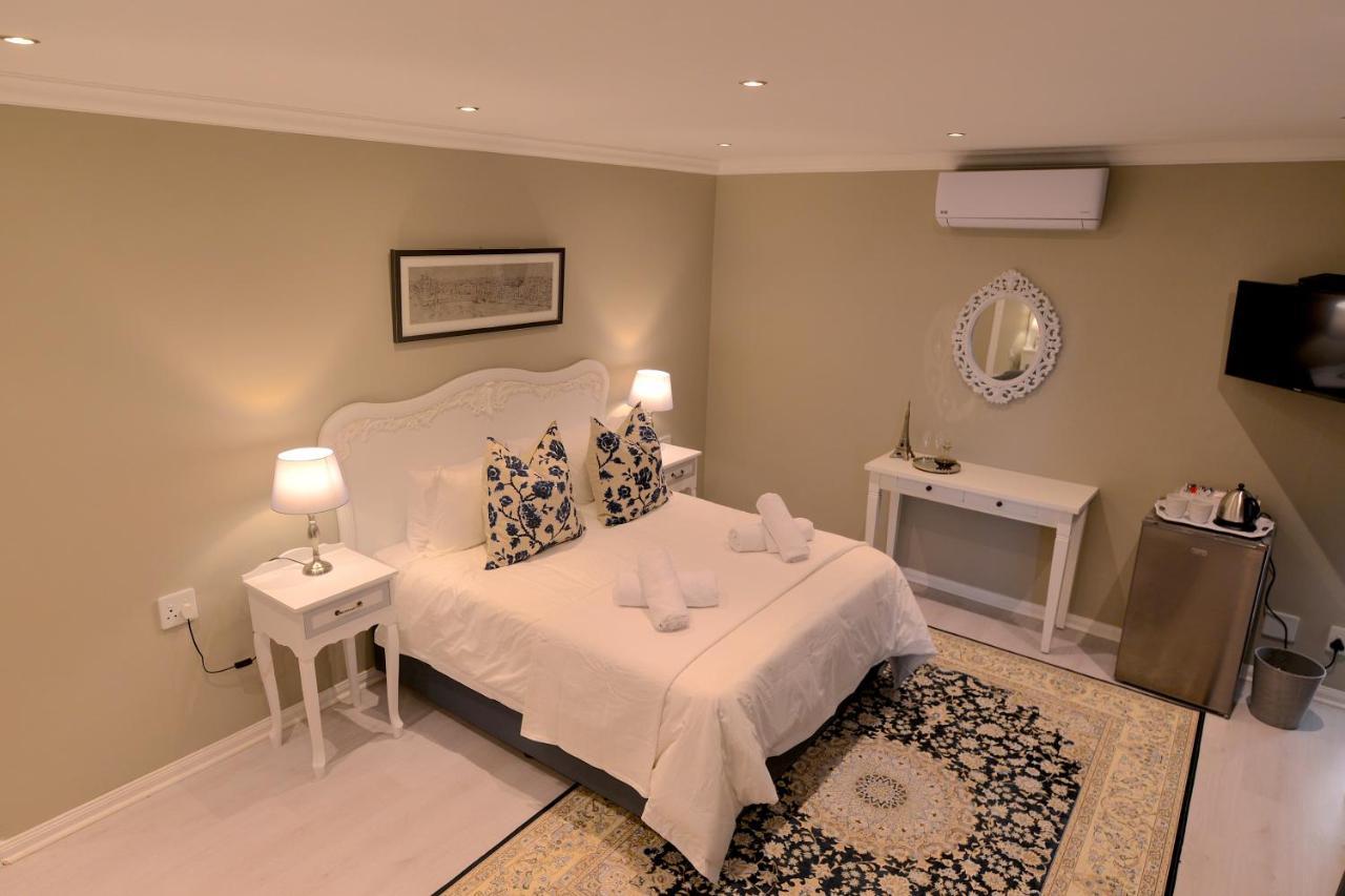 Chateau La Mer Exclusive Guesthouse & Spa Hartbeespoort Exteriör bild