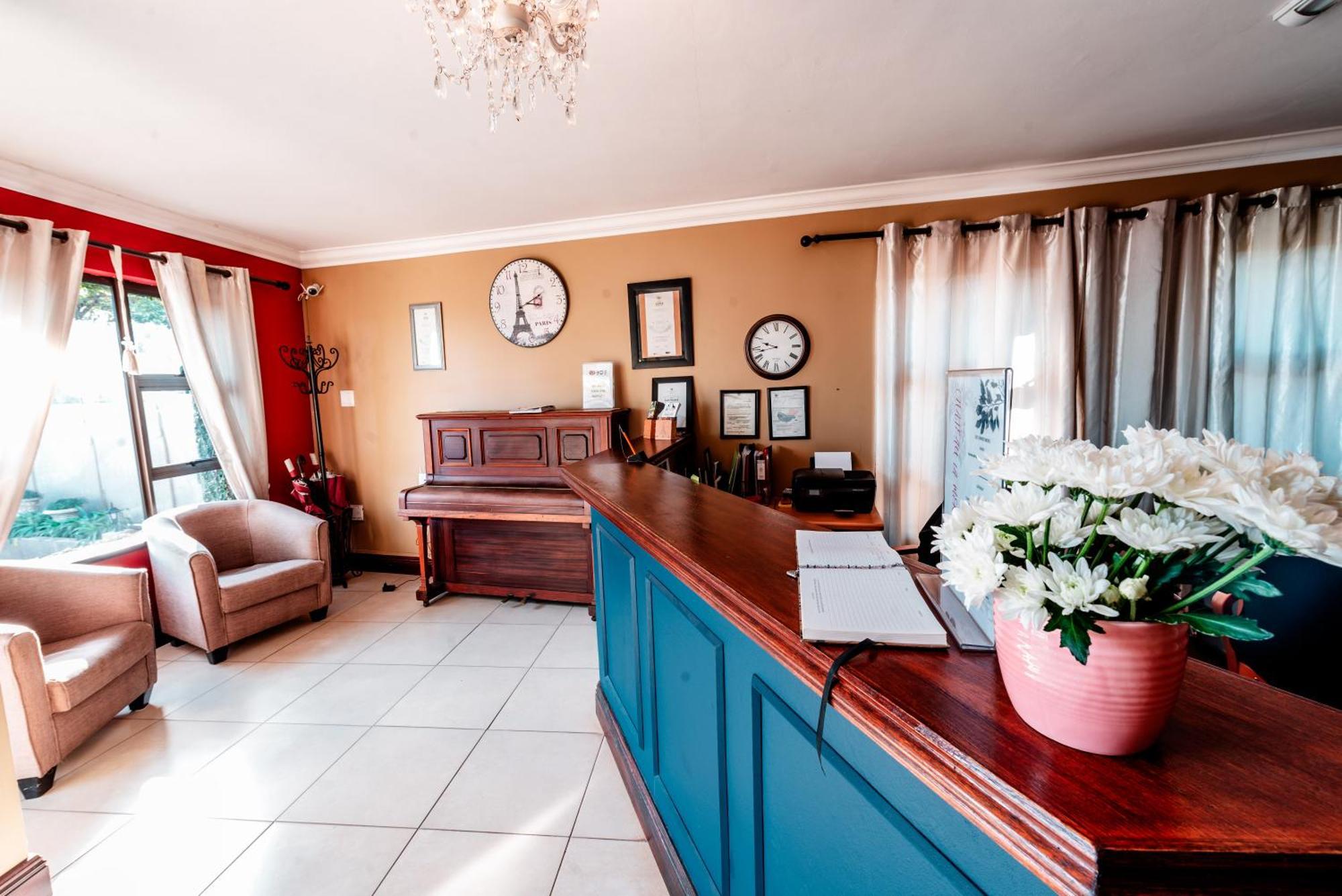 Chateau La Mer Exclusive Guesthouse & Spa Hartbeespoort Exteriör bild