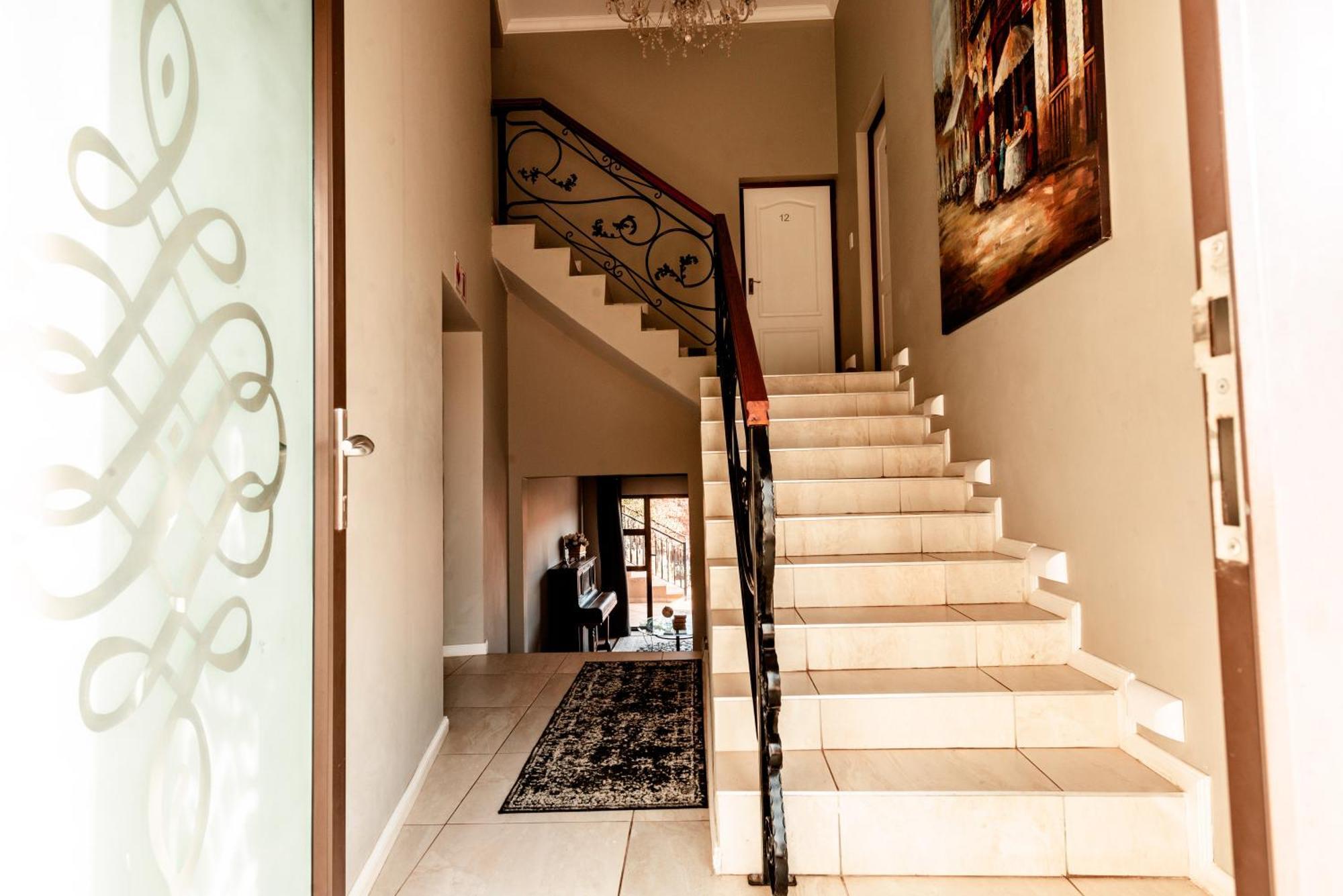 Chateau La Mer Exclusive Guesthouse & Spa Hartbeespoort Exteriör bild