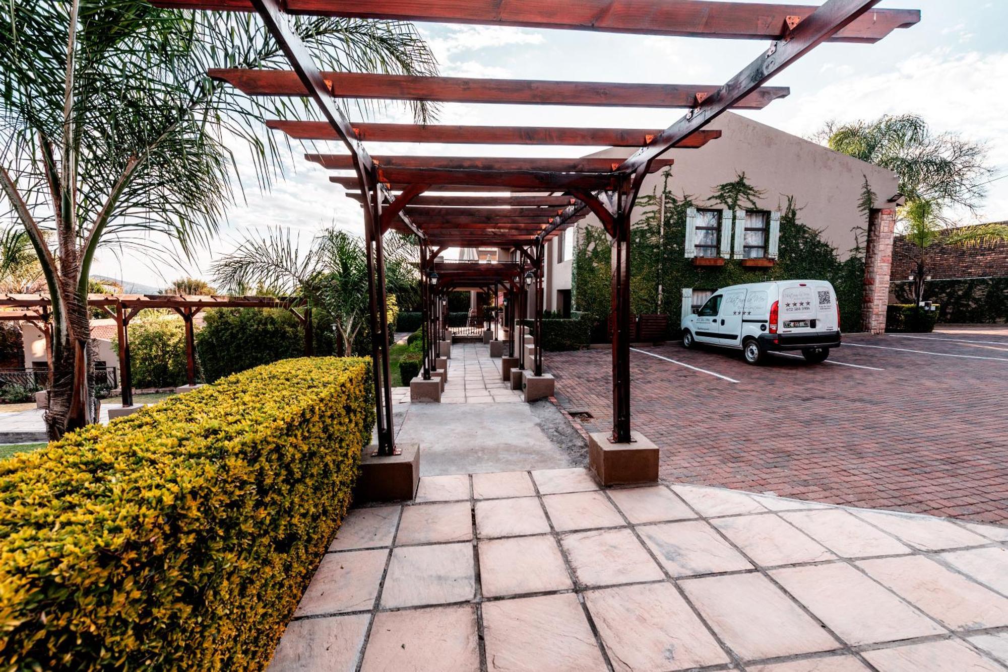 Chateau La Mer Exclusive Guesthouse & Spa Hartbeespoort Exteriör bild