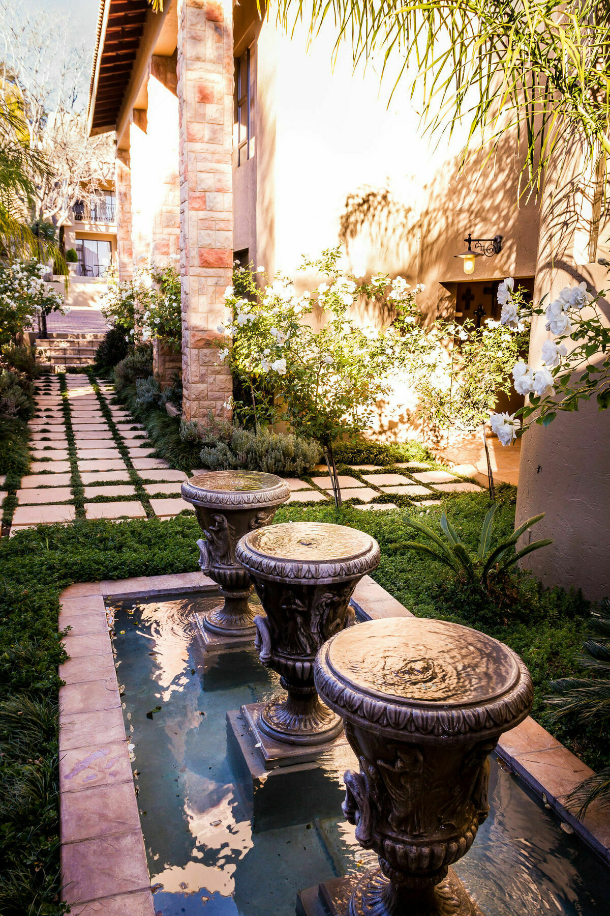 Chateau La Mer Exclusive Guesthouse & Spa Hartbeespoort Exteriör bild