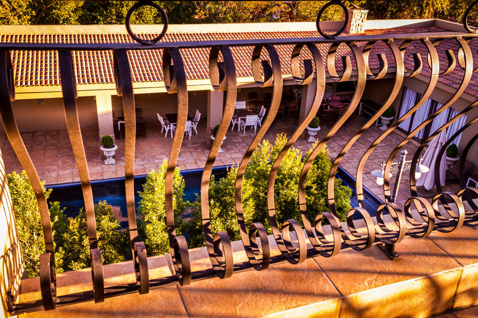 Chateau La Mer Exclusive Guesthouse & Spa Hartbeespoort Exteriör bild